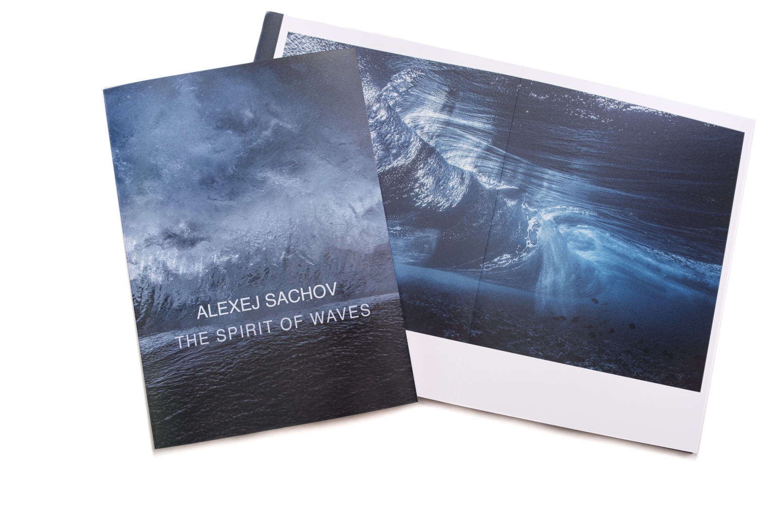 Photobook The Spirit of Waves by Alexej Sachov, underwater wave art.